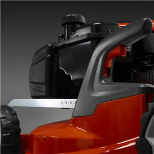 Husqvarna LC153s side